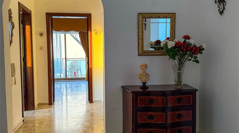 Sliema - 4 Bedroom - Apartment