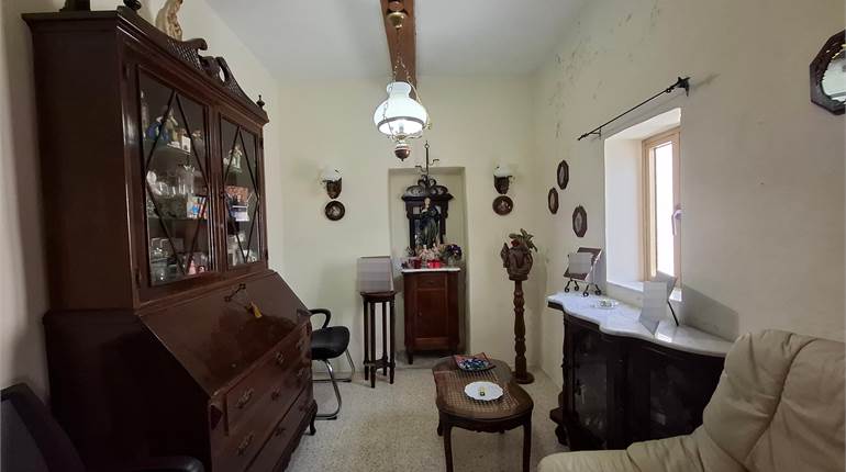 Hamrun - 2 Bedroom First Floor Duplex Maisonette + Roof