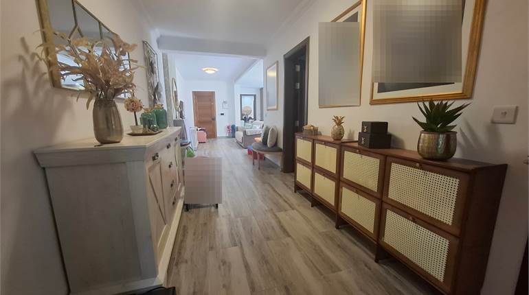 Marsascala - Highly Furnished 3 Bedroom Corner Apartment 