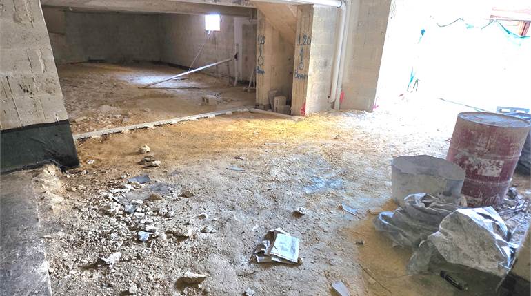 Birzebbugia - Already Built - Semi Basement 10 car Garage  + Window