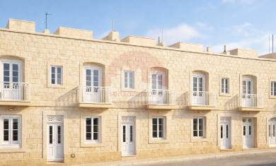 Zebbug - 3 Bedroom Town House On Plan + Garage + Roof On Plan 