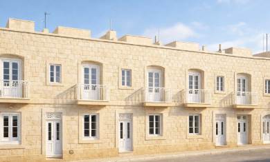 Zebbug - 3 Bedroom Town House On Plan + Roof + Garage