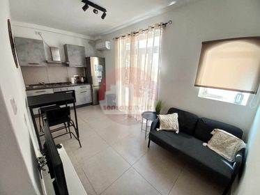 Qawra - 2 Bedroom Apartment For Rent 