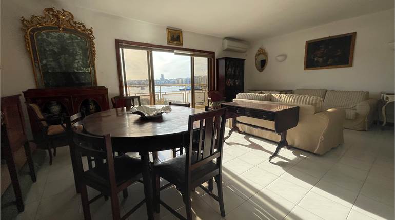 Sliema - 3 Bedroom Apartment + Magnificent Views