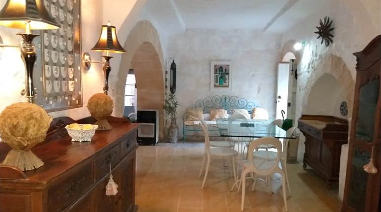 Qormi - Converted House Of Character + Yard