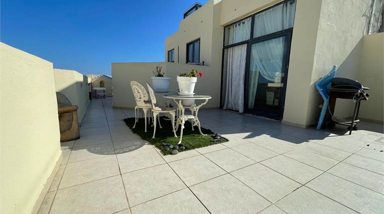 Tarxien - Finished 3 Bedroom Penthouse + Airspace
