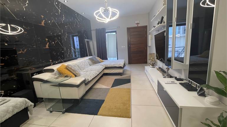 Naxxar - 3 Bedroom Elavated Maisonette + Garage