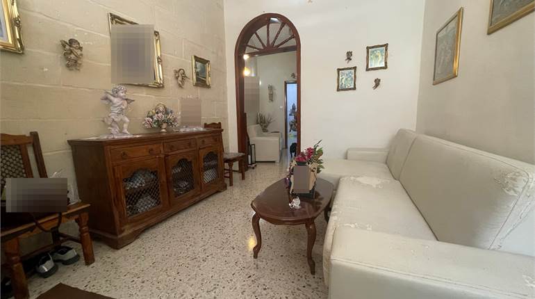 Siggiewi - 2 Double Bedroom Townhouse 