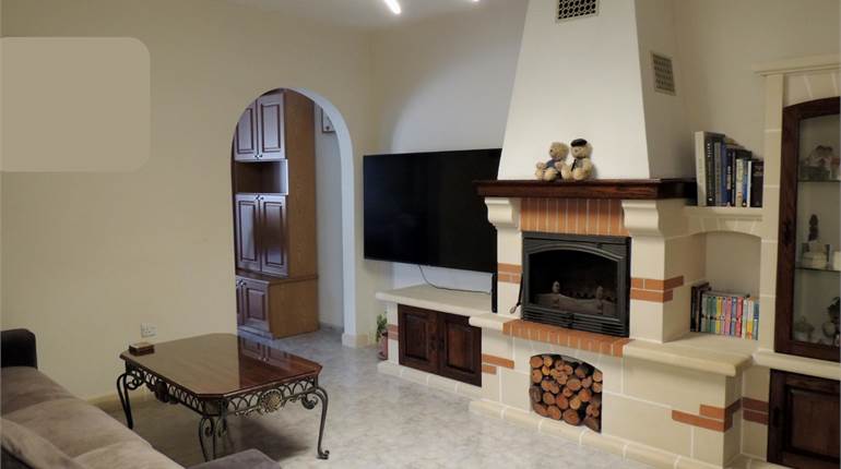 Birkirkara - 3 Bedroom 2nd floor Maisonette + Full Roof + Furnished