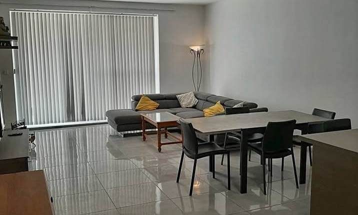Kalkara - 3 Bedroom 3rd Floor Furnished Apartment + Views 