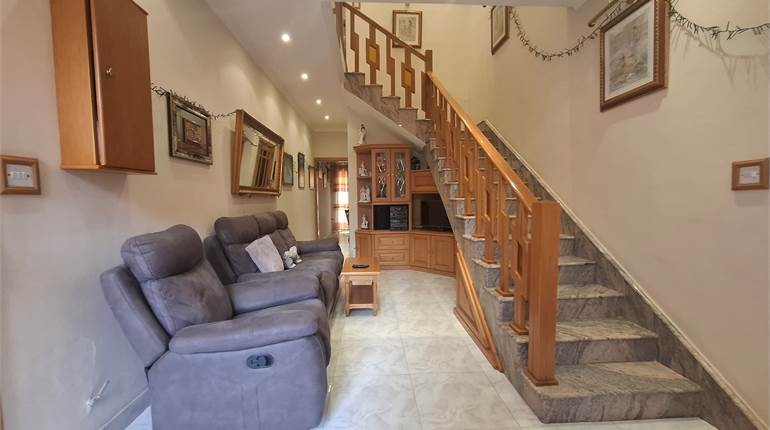 Marsascala - 2 Bedroom Furnished Duplex Maisonette