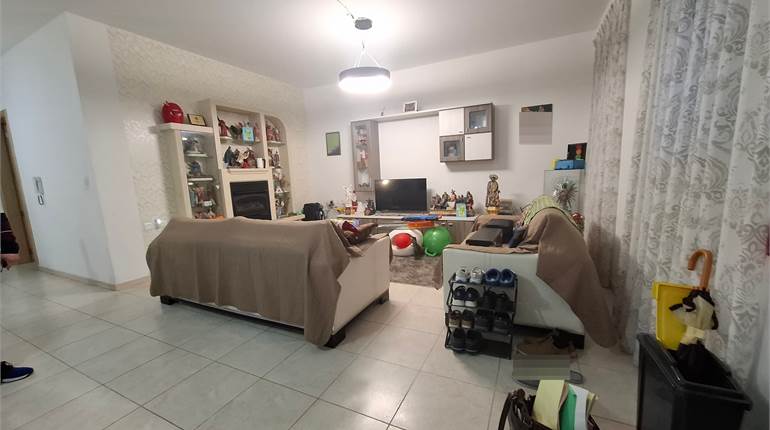 Ghaxaq - 3 Bedroom Furnished GF Maisonette 