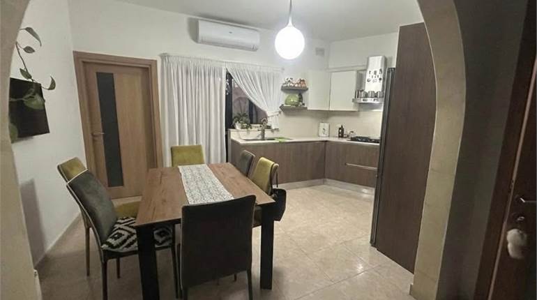 Zurrieq - 3 Bedroom Furnished Elevated Maisonette 