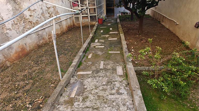 Msida, Mint Condition 3 Bedroom Townhouse with 125sqm Garden and Full Roof 