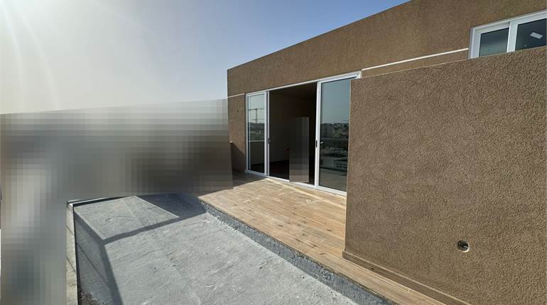 Zejtun - 2 Bedroom Finished Penthouse Ready Built 