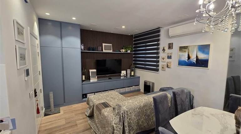 Swatar - 3 Bedroom Furnished First Floor Apartment 