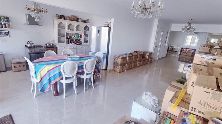 Rabat - Large 3 Bedroom Apartment 