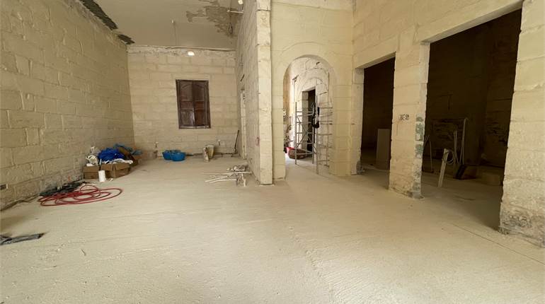 Kalkara - Ground Floor Maisonette 