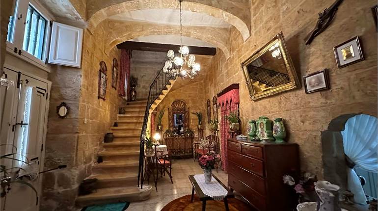 Zebbug - Partly Converted House Of Character