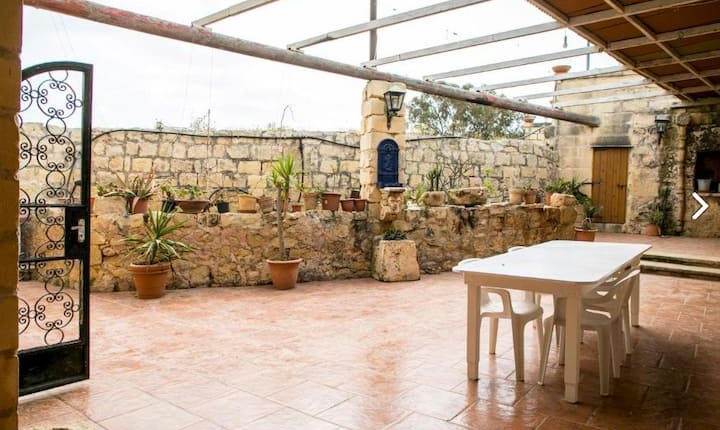 Farmhouse for Rent – Marsascala, South Malta