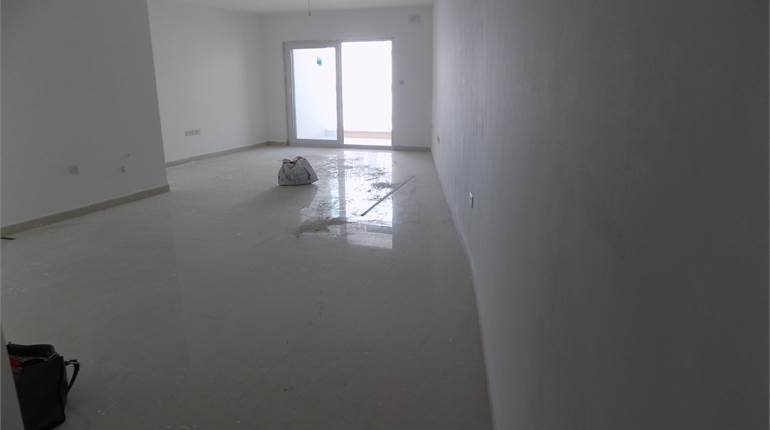 Mosta - Highly Finished 3 Bedroom Apartment